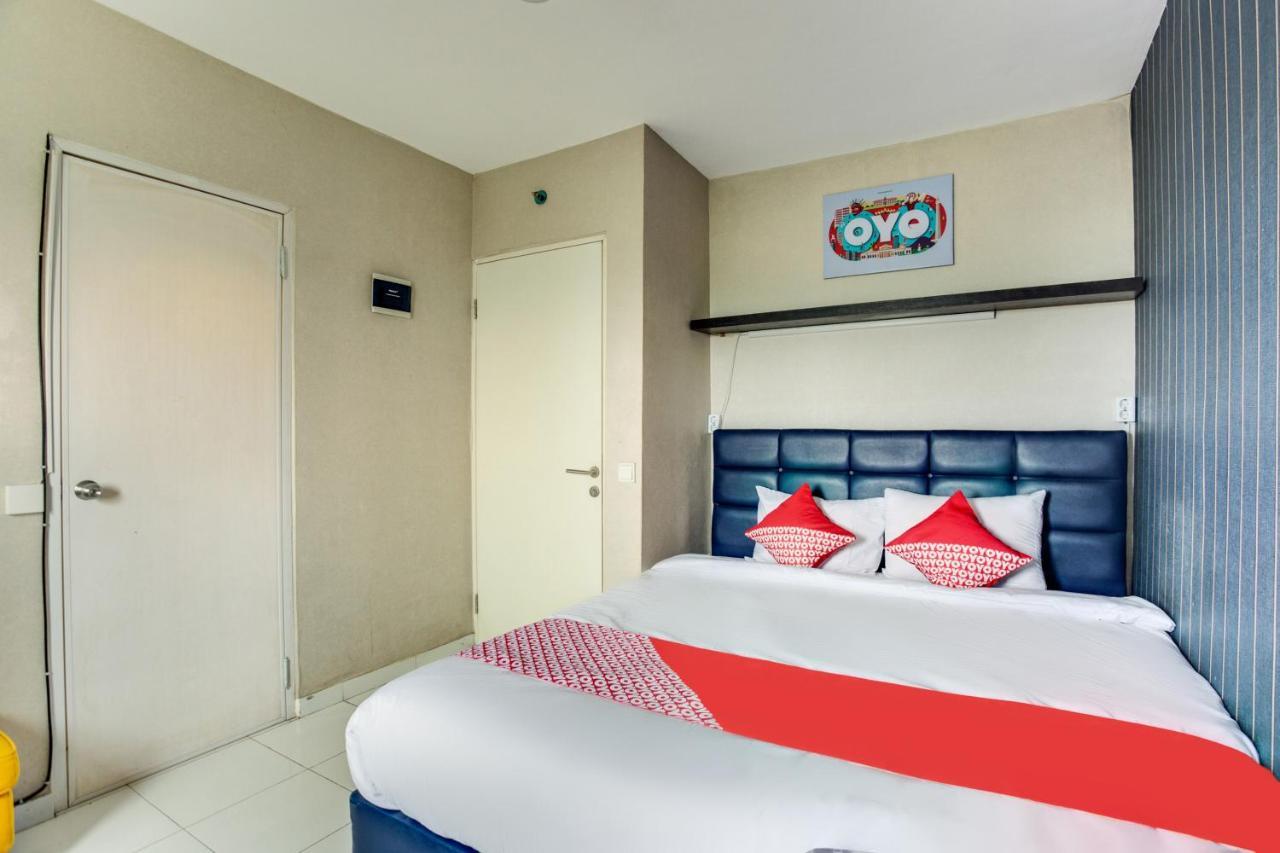 Oyo 3247 Afira Rooms Aeropolis Tangerang Buitenkant foto