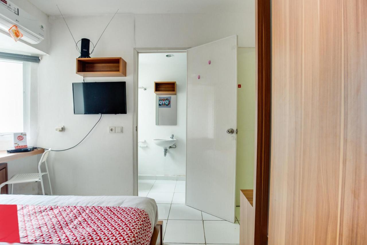 Oyo 3247 Afira Rooms Aeropolis Tangerang Buitenkant foto