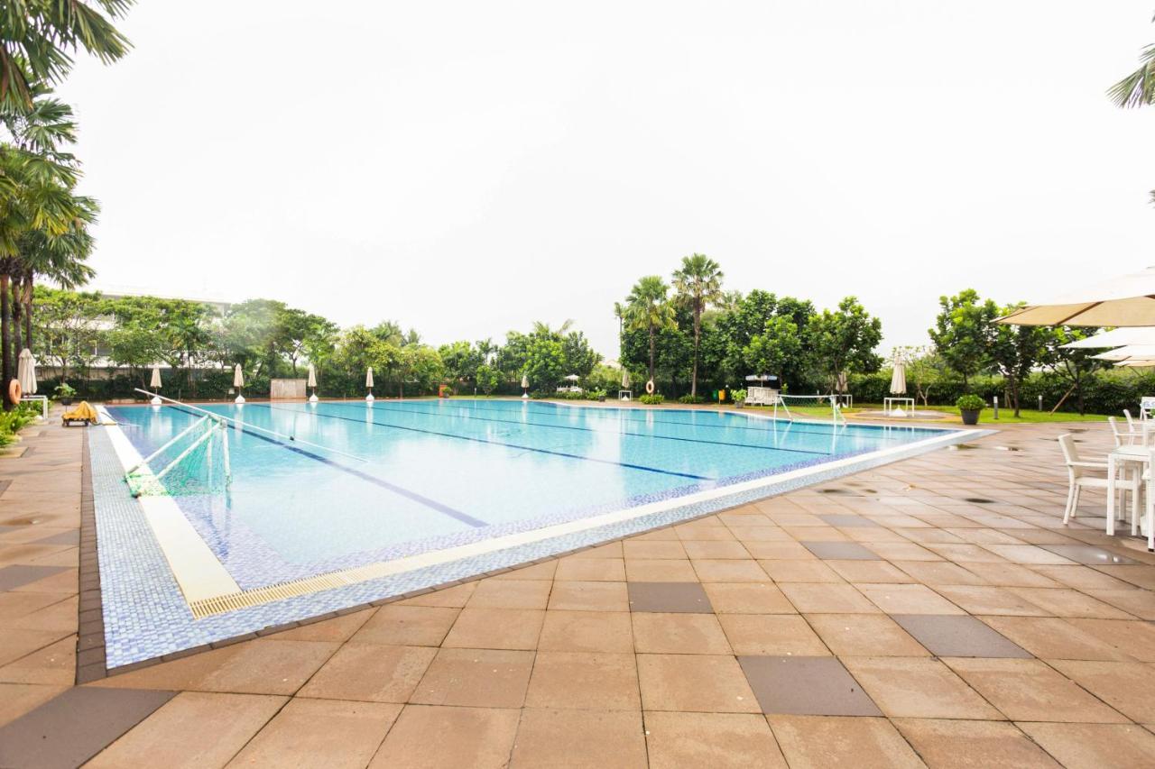 Oyo 3247 Afira Rooms Aeropolis Tangerang Buitenkant foto