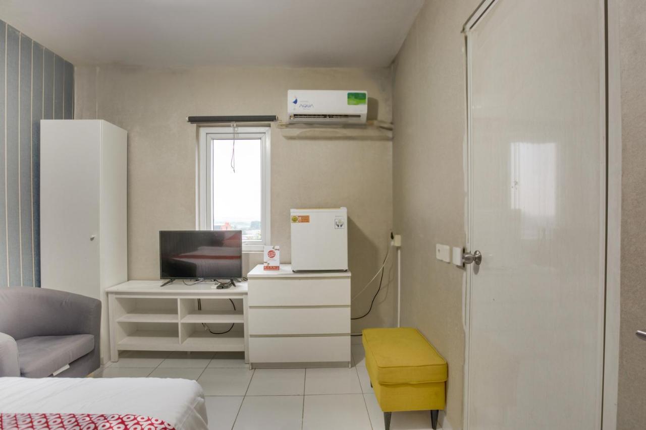 Oyo 3247 Afira Rooms Aeropolis Tangerang Buitenkant foto