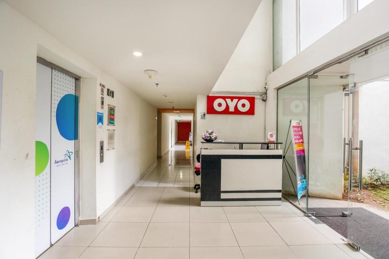 Oyo 3247 Afira Rooms Aeropolis Tangerang Buitenkant foto
